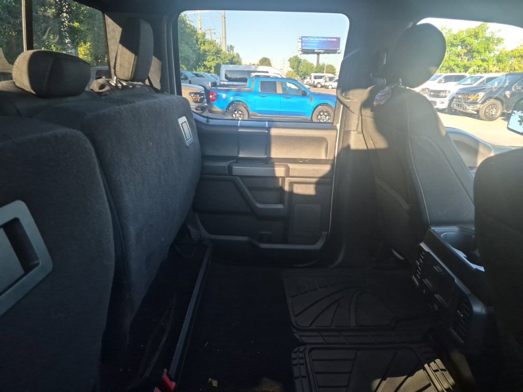 Used 2018 Ford F150 XLT w/ Equipment Group 302A Luxury AWD/4WD image 33