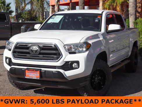 Used 2019 Toyota Tacoma SR5 image 4