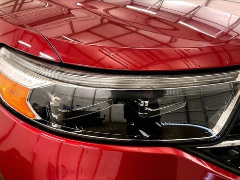 Certified 2020 Ford Explorer XLT w/ Class III Trailer Tow Package image 28