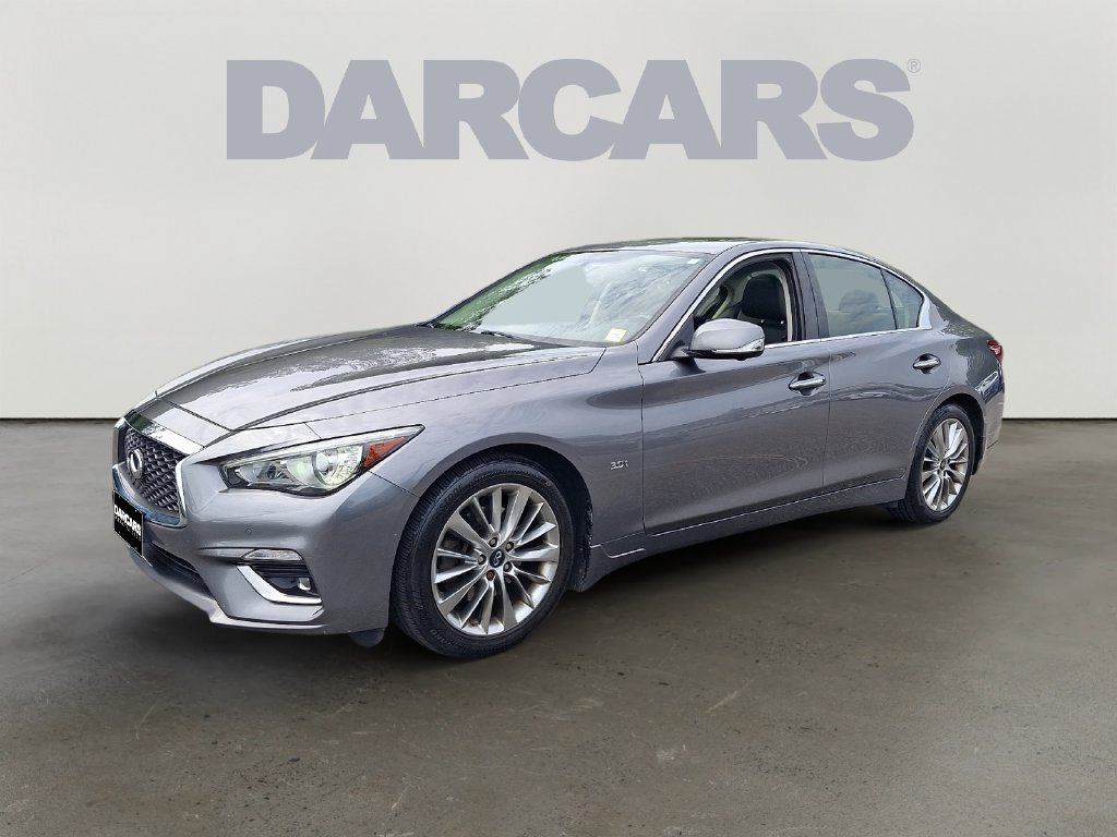 Used 2019 INFINITI Q50 Luxe w/ Essential Package (3.0T Luxe) AWD/4WD image 3