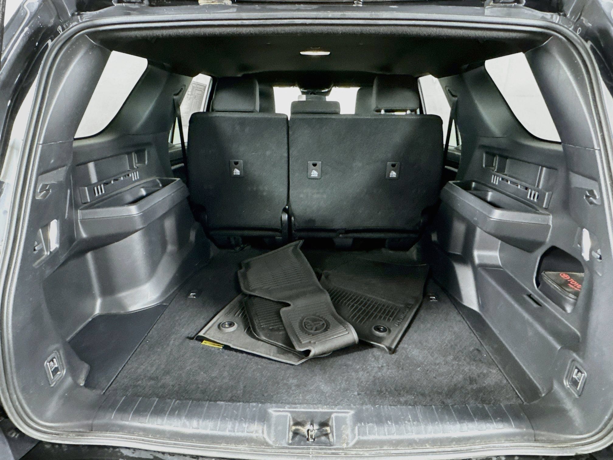 Certified 2025 Toyota 4Runner SR5 AWD/4WD image 19