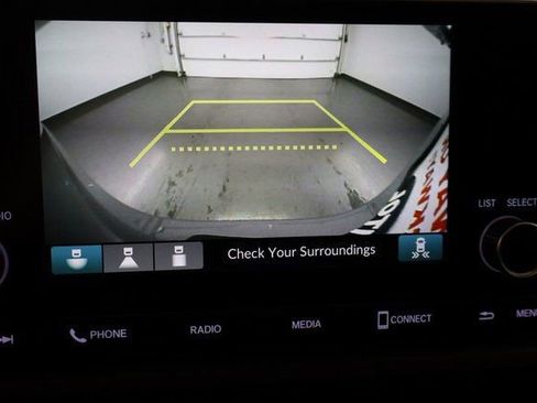 Used 2025 Honda CR-V EX image 28