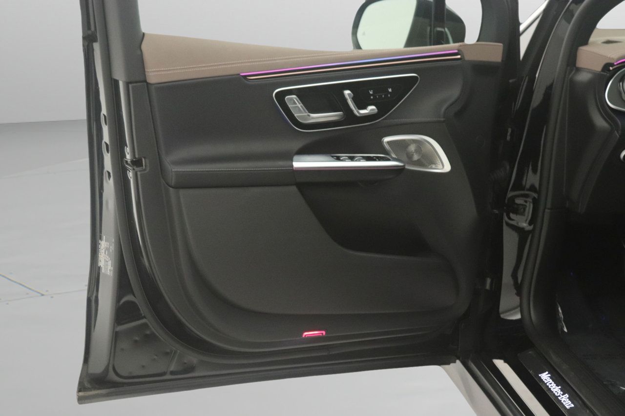 Certified 2023 Mercedes-Benz EQE 350+ SUV image 17