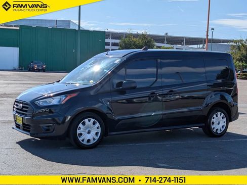 Used 2022 Ford Transit Connect XLT FWD image 3