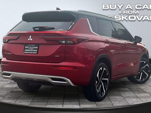 Used 2024 Mitsubishi Outlander SEL AWD/4WD image 13
