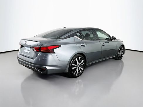 Used 2020 Nissan Altima 2.5 SR FWD image 7