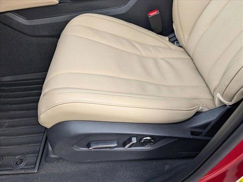 Used 2025 Acura MDX FWD w/ Technology Package image 4