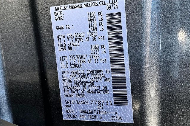 Used 2025 Nissan Rogue S FWD image 19