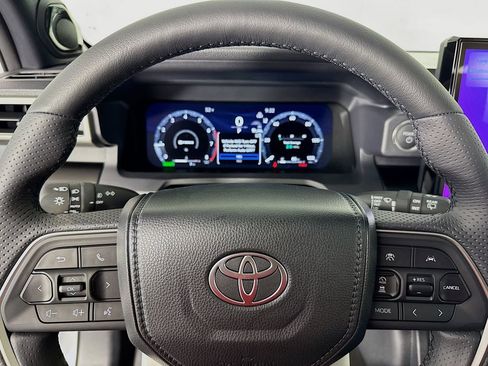 New 2026 Toyota 4Runner Limited image 15