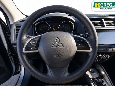 Used 2025 Mitsubishi Outlander Sport AWD image 11