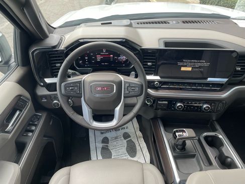 Used 2026 GMC Sierra 1500 SLT w/ SLT Premium Plus Package AWD/4WD image 6