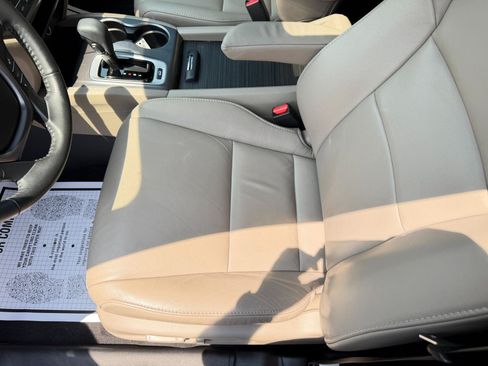 Used 2018 Honda Pilot EX-L image 14