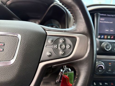 Used 2022 GMC Canyon AT4 w/ Driver Alert Package AWD/4WD image 30