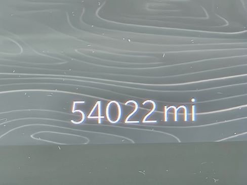 Used 2023 Jeep Grand Cherokee Limited w/ Luxury Tech Group II image 21