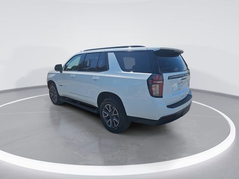 Used 2022 Chevrolet Tahoe Z71 w/ Luxury Package image 5