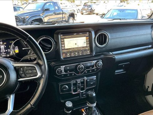 Used 2021 Jeep Wrangler Unlimited Sahara w/ Safety Group AWD/4WD image 9