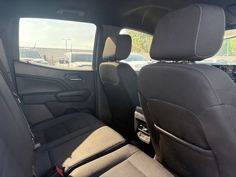 Used 2023 GMC Canyon Elevation w/ Convenience Package AWD/4WD image 8