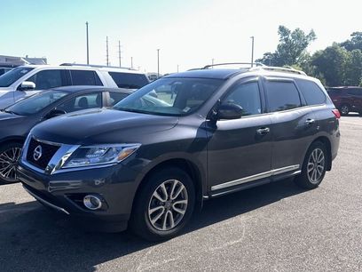 Used 2014 Nissan Pathfinder SL w/ SL Premium Package