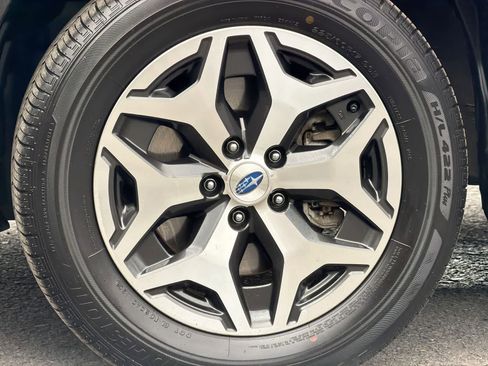 Certified 2023 Subaru Forester Premium AWD/4WD image 14