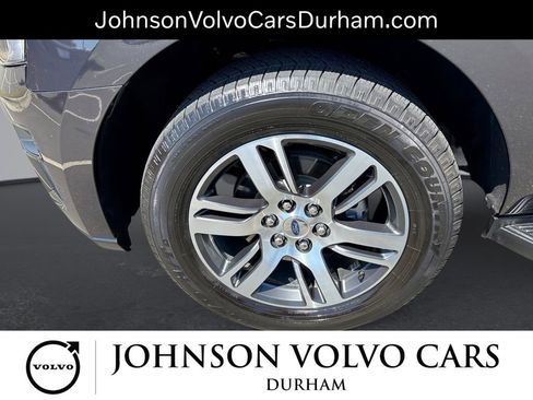 Used 2024 Ford Expedition XLT AWD/4WD image 19