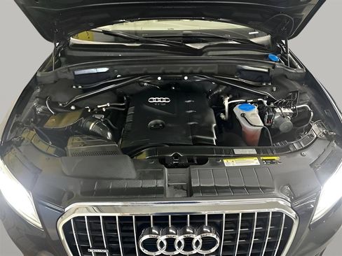 Used 2017 Audi Q5 2.0T Premium Plus w/ Technology Package AWD/4WD image 23