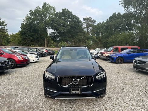 Used 2016 Volvo XC90 T6 Momentum w/ Momentum Plus Package AWD/4WD image 2