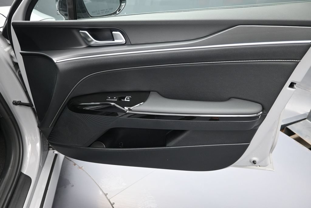 New 2026 Kia K5 GT-Line w/ GT-Line Premium Package FWD image 34