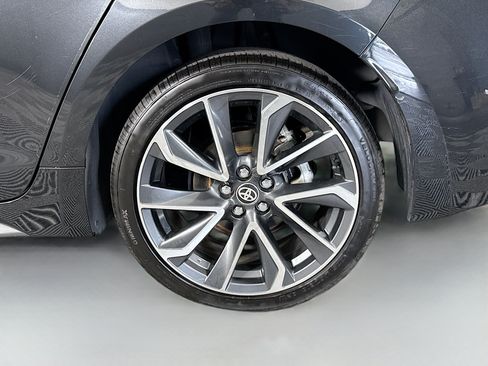 Used 2020 Toyota Corolla SE FWD image 36
