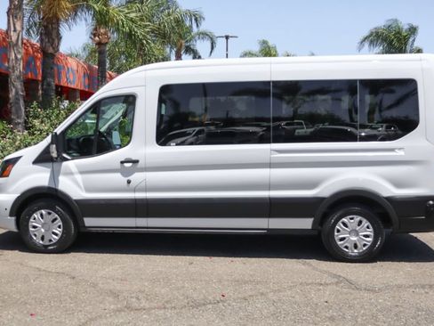 Used 2024 Ford Transit 350 XLT RWD image 5