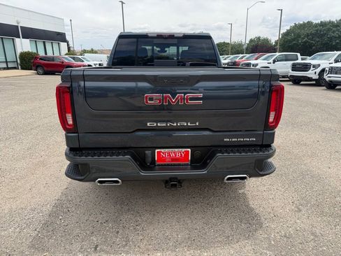 Used 2021 GMC Sierra 1500 Denali w/ Denali Ultimate Package AWD/4WD image 6