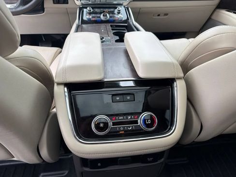 Used 2021 Lincoln Navigator L Reserve AWD/4WD image 20
