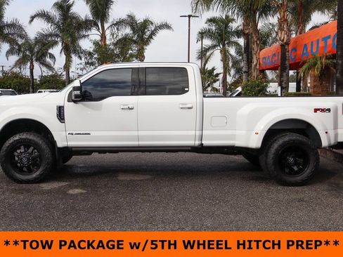 Used 2017 Ford F350 Lariat w/ Lariat Ultimate Package image 5