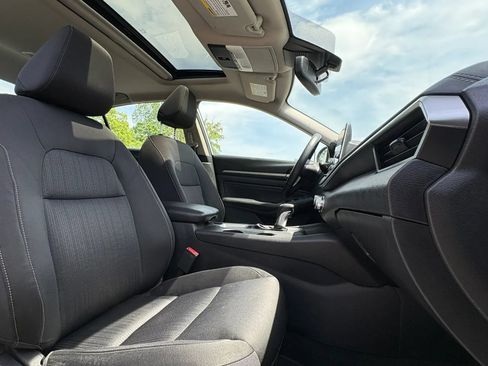 Used 2019 Nissan Altima 2.5 SV AWD/4WD image 30