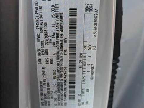 New 2025 Ford Escape SE w/ PHEV Premium Package image 17