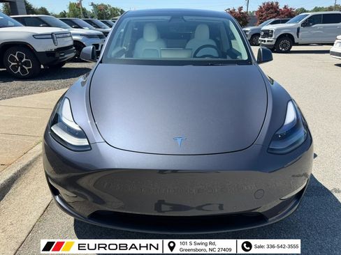 Used 2022 Tesla Model Y Performance AWD/4WD image 29