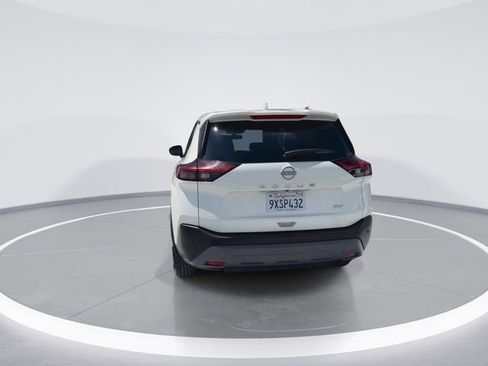 Used 2023 Nissan Rogue SV FWD image 7