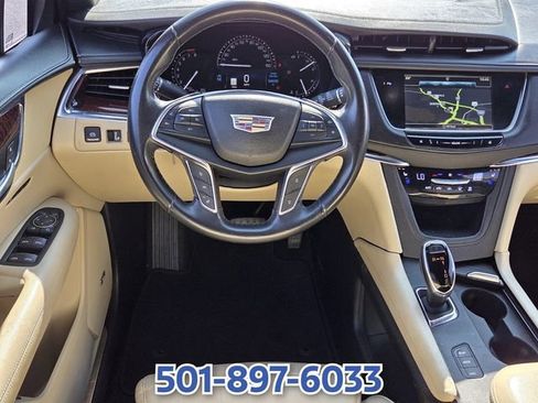 Used 2017 Cadillac XT5 Premium Luxury w/ LPO, Wheel Lock Package AWD/4WD image 11