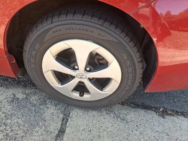 Used 2012 Toyota Prius Three FWD image 7