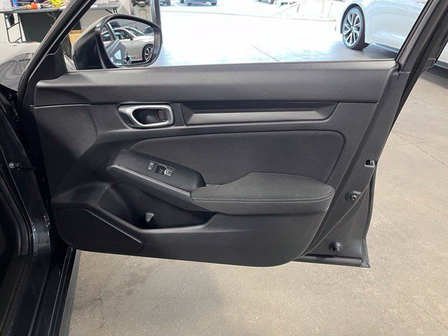 Used 2024 Honda Civic Sport image 13