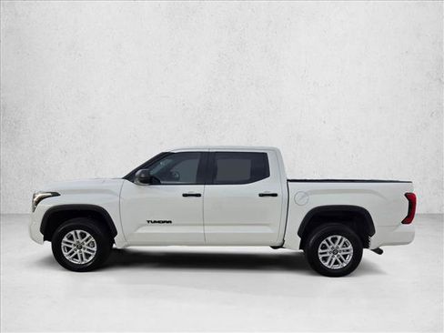 Used 2025 Toyota Tundra SR5 image 9
