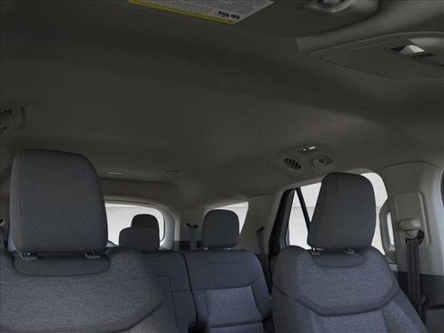 New 2026 Ford Explorer Active image 22