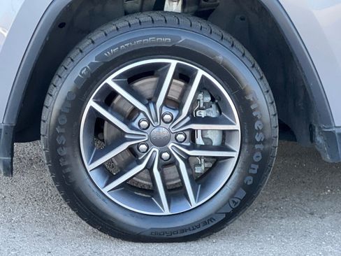 Used 2021 Jeep Grand Cherokee Limited w/ Luxury Group II image 27