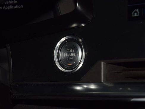 Used 2020 Chevrolet Corvette Stingray w/ 2LT Preferred Equipment Group image 42