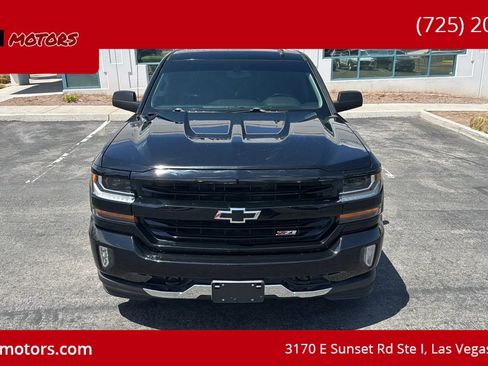 Used 2017 Chevrolet Silverado 1500 LT w/ LPO, Black Pack image 2