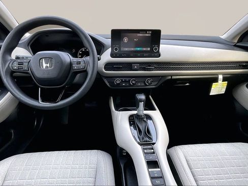 Certified 2025 Honda HR-V LX image 7