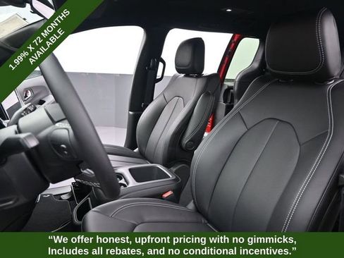 New 2026 Chrysler Voyager LX image 11