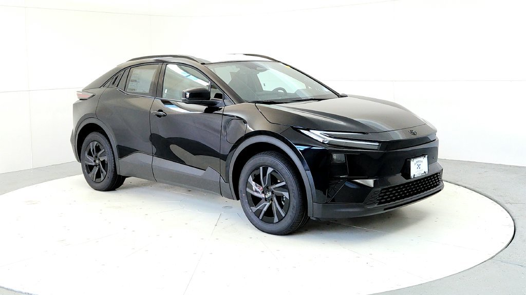 New 2026 Toyota C-HR AWD/4WD image 7