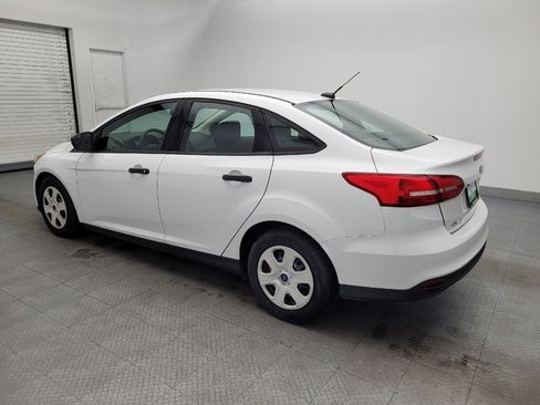 Used 2017 Ford Focus S image 3