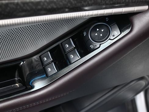 Used 2025 Ford Explorer Platinum w/ LUX Leather Package image 11