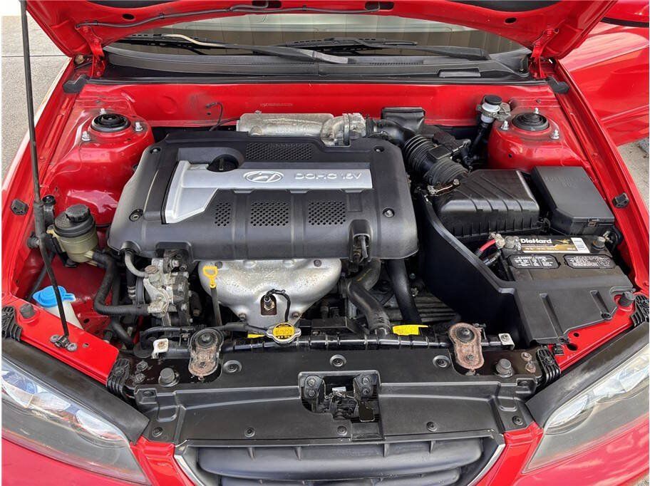 Used 2005 Hyundai Elantra GLS FWD image 18